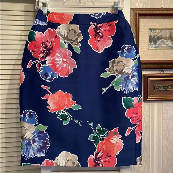 COPY - Kate Spade Bloooms Marit skirt - Picture 1 of 8